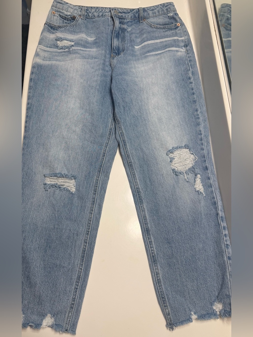 No Boundaries Light Blue Distressed Cotton Jeans
